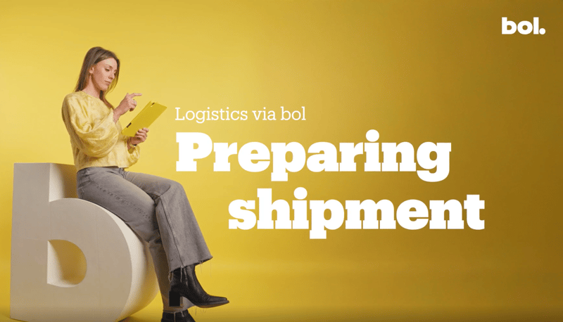 Charlotte ter Laak, presenter of this video, is sitting on a large 'b'.