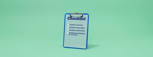 Checklist op groene achtergrond