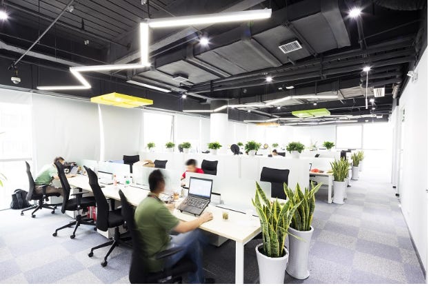 Hybrid Work Won’t Have Simple Answers for Most Enterprises Hybrid Work Won’t Have Simple Answers for Most Enterprises