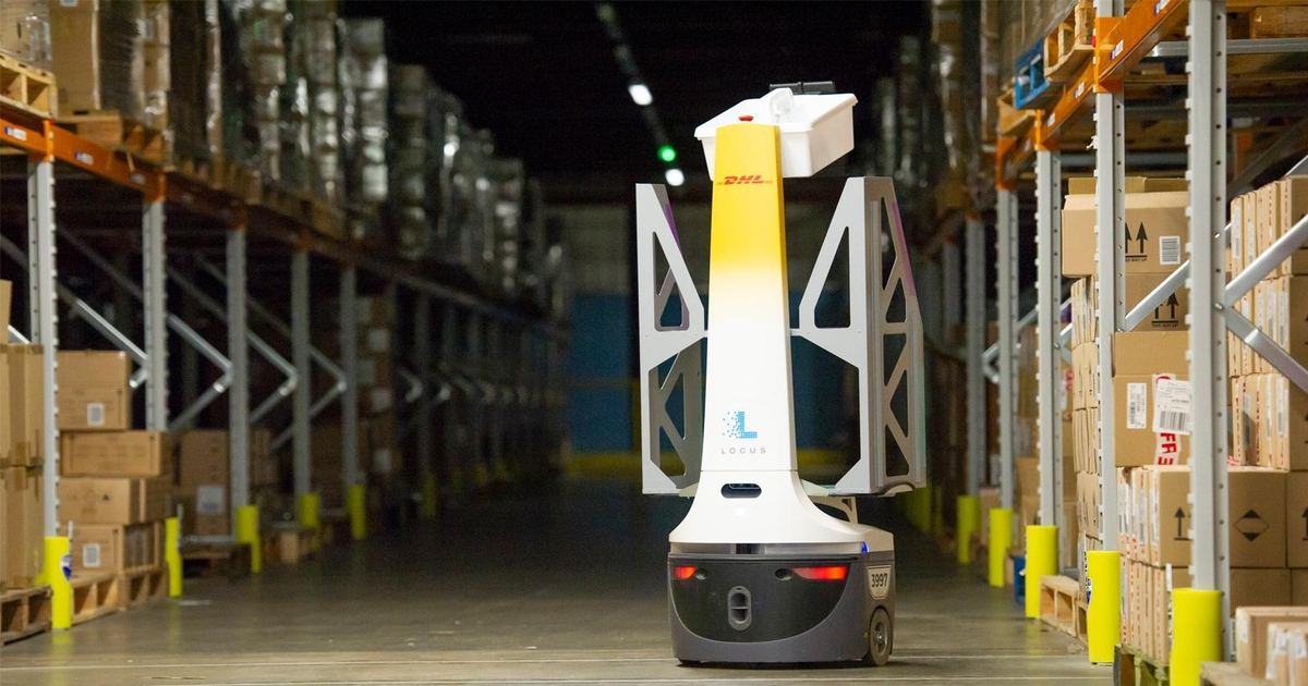 DHL Adds 5,000 Warehouse Robots to Work Alongside Humans