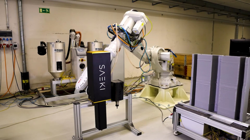 Saeki's industrial robots act as fully automated microfactories
