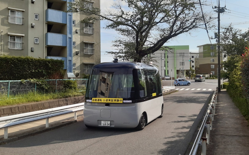 Image shows Sensible 4's GACHA shuttle bus driving in Chiba Japan.