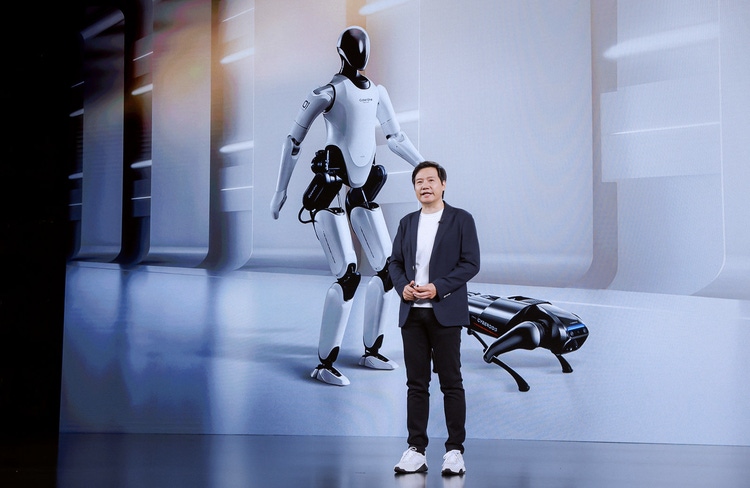 Image shows Xiaomi CyberOne humanoid robot