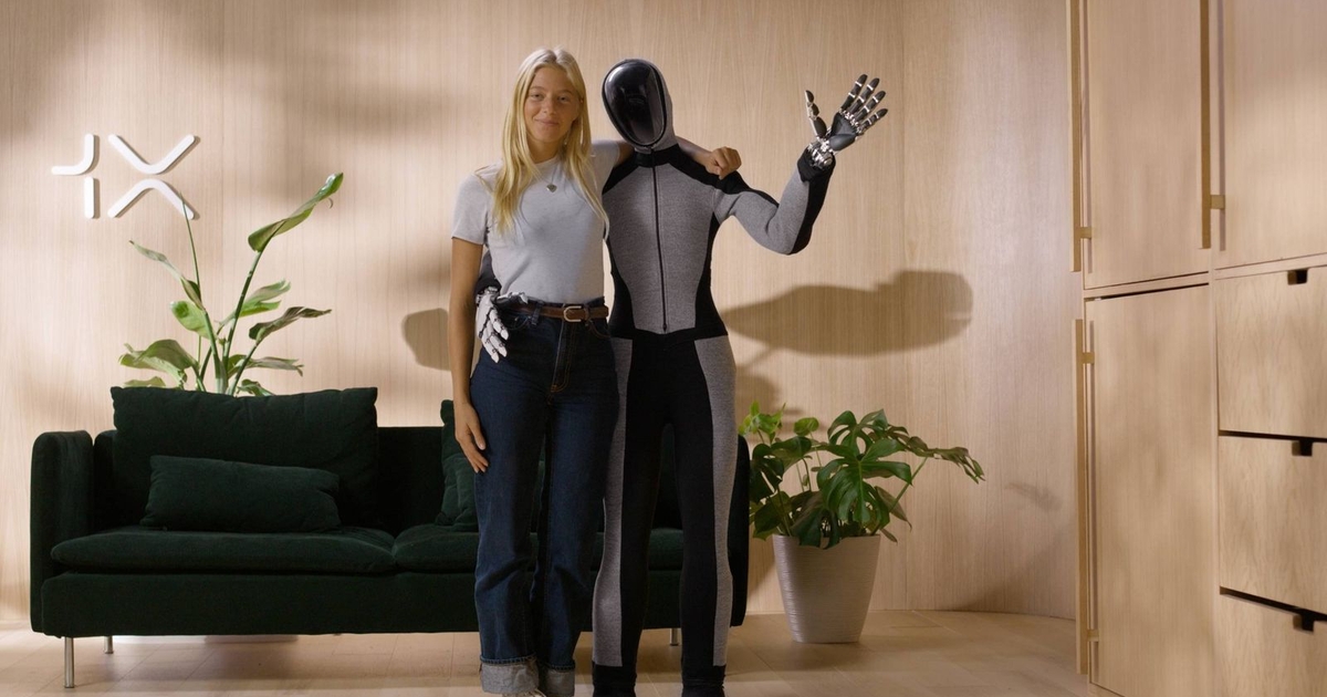 Humanoid Robot Prototype Launches; for Home Use
