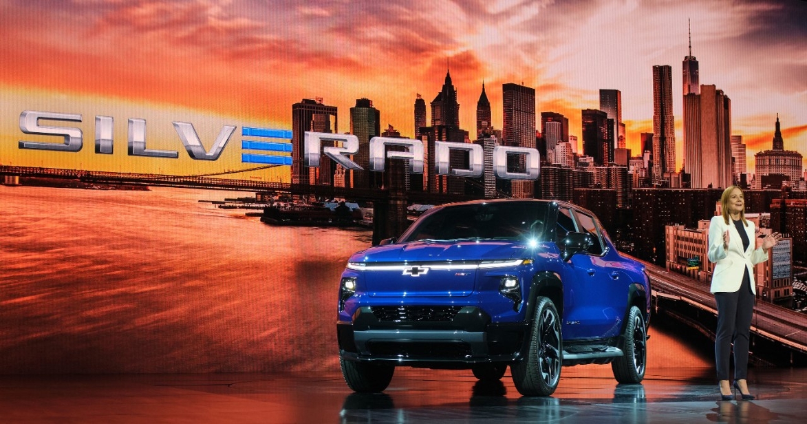 CES 2022: GM Unveils Electric Vehicle Lineup, Including Silverado EV ...