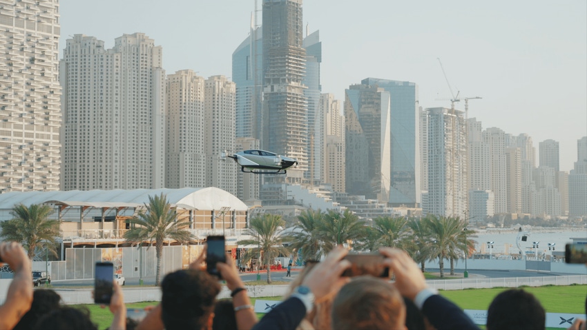 Image shows XPeng's X2 electric flying car