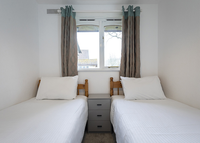 Hengar Manor apartment twin bedroom