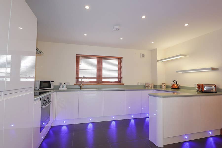 Lossiemouth Cottage kitchen