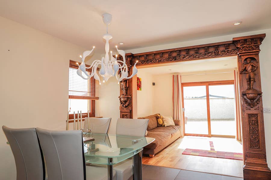 Lossiemouth Cottage dining area