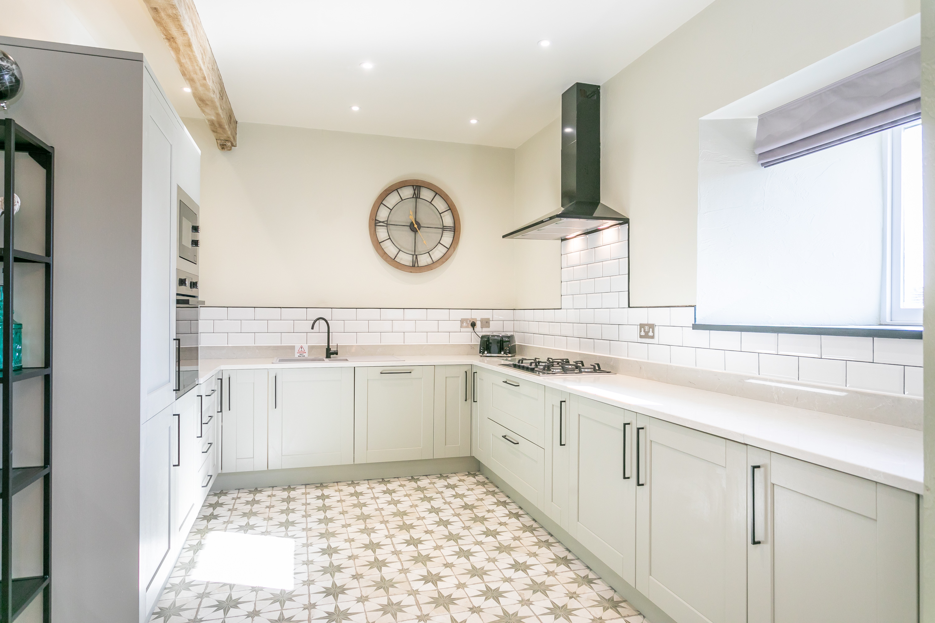 Malham apartment kitchen