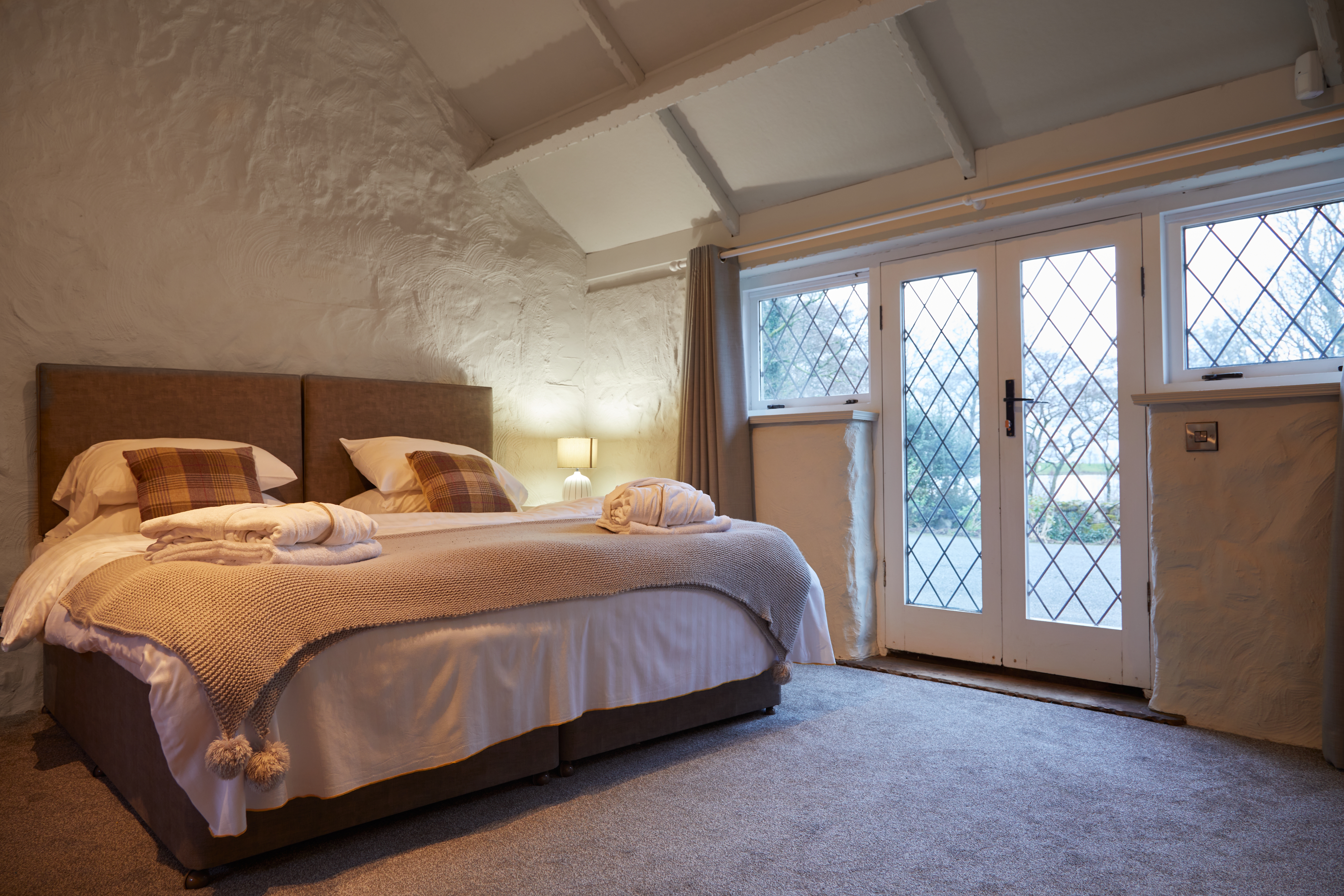 Brynteg Lakeside Cottage double bedroom