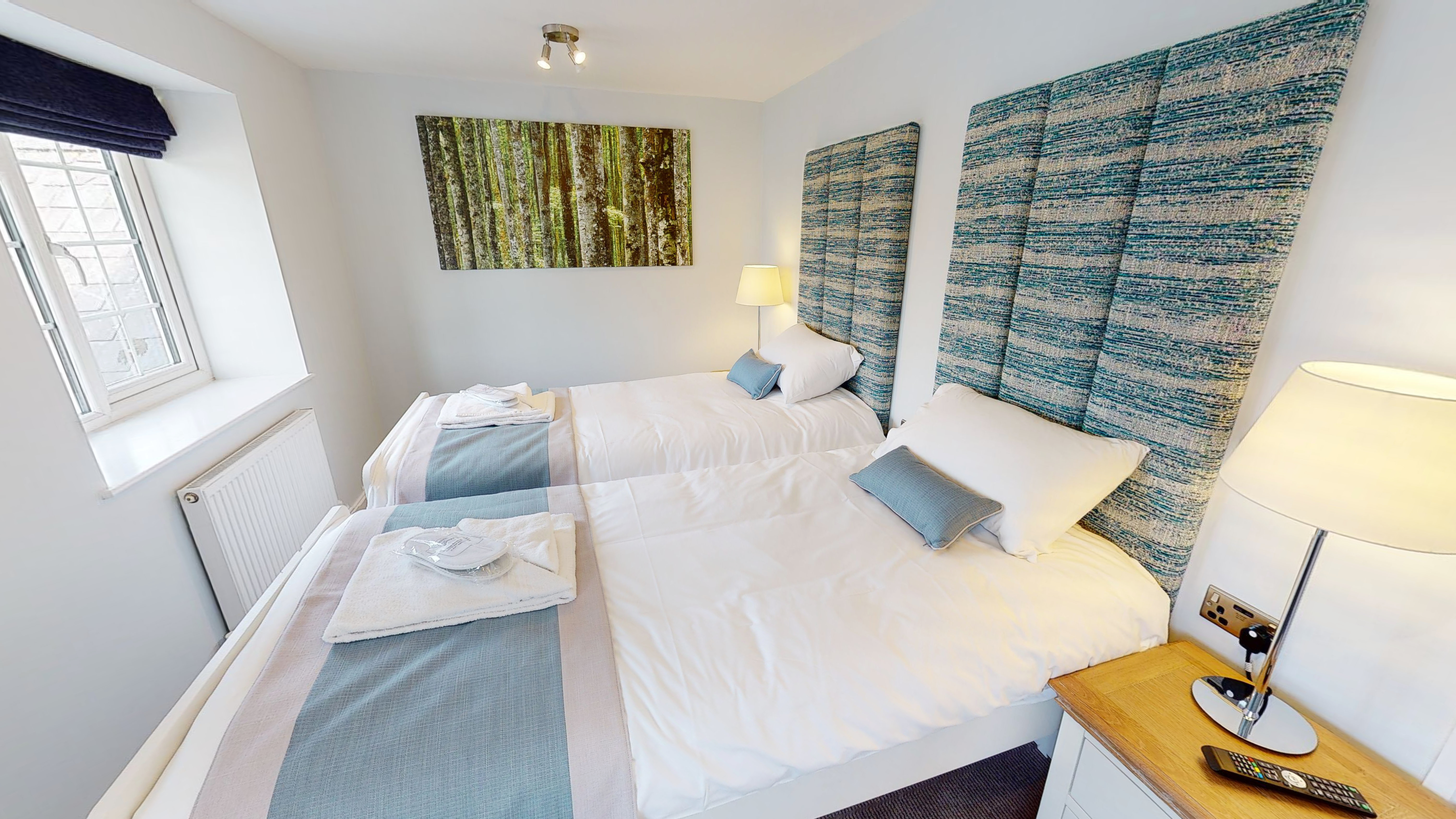 Dorset Cottage twin bedroom