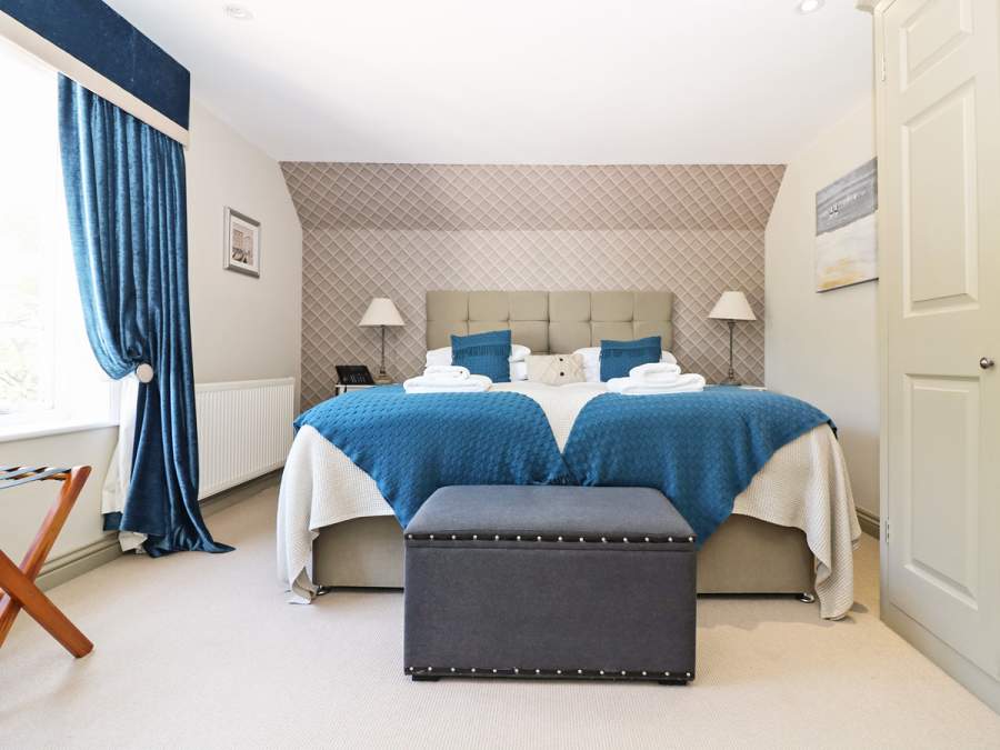 Bodmin Country House bedroom