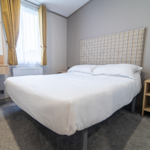 linen included with beds made for arrival