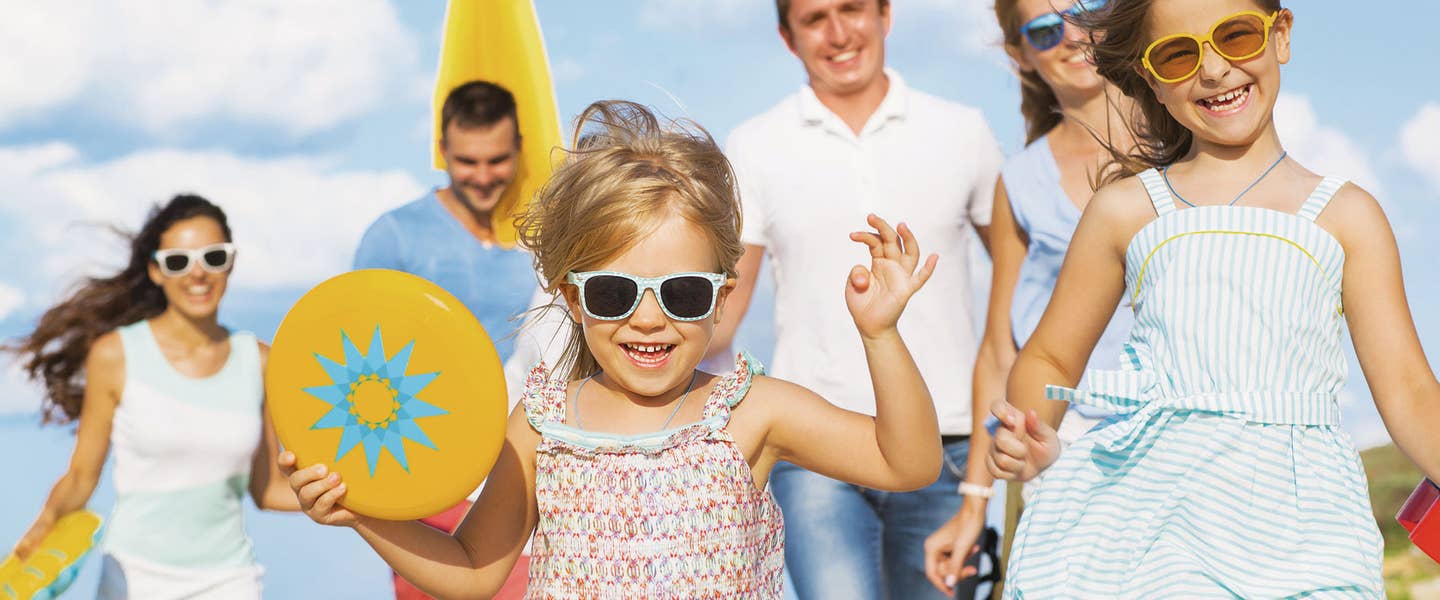 Calimera Hotels Brandbild - Glückliche Familie am Strand