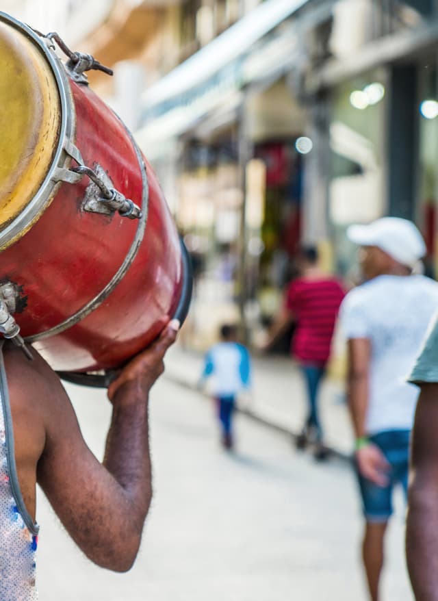 Havanna-Varadero Frau inden Strassen von Havanna