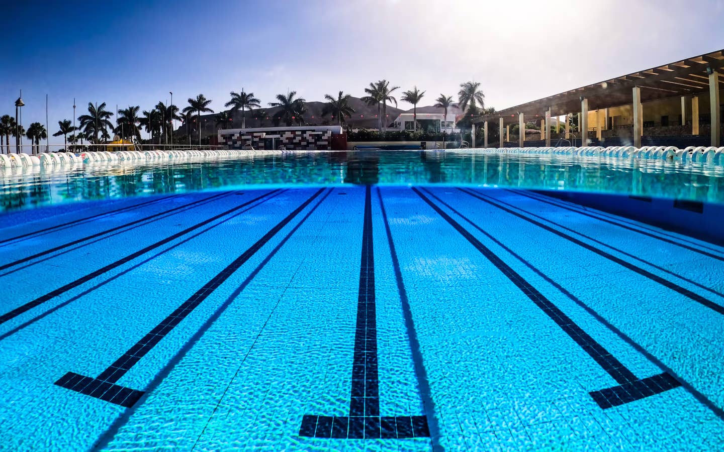 Streckenschwimm-Pool Streckenschwimm-Pool