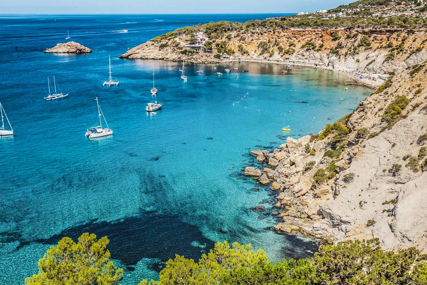 Bucht auf Ibiza