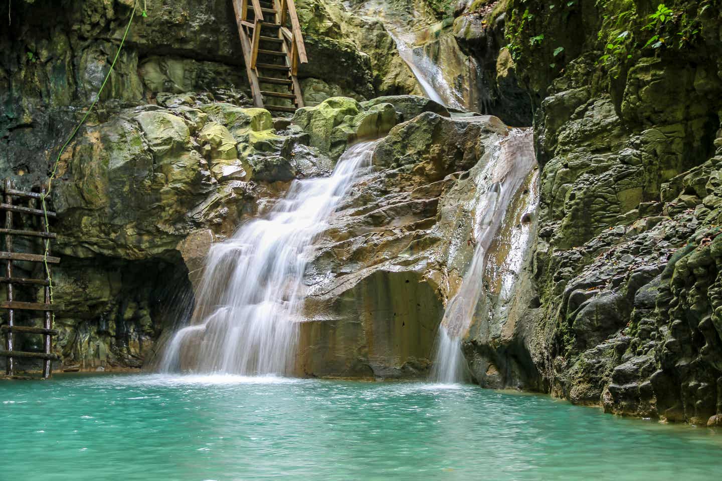 Wasserfall Charcos de damajagua