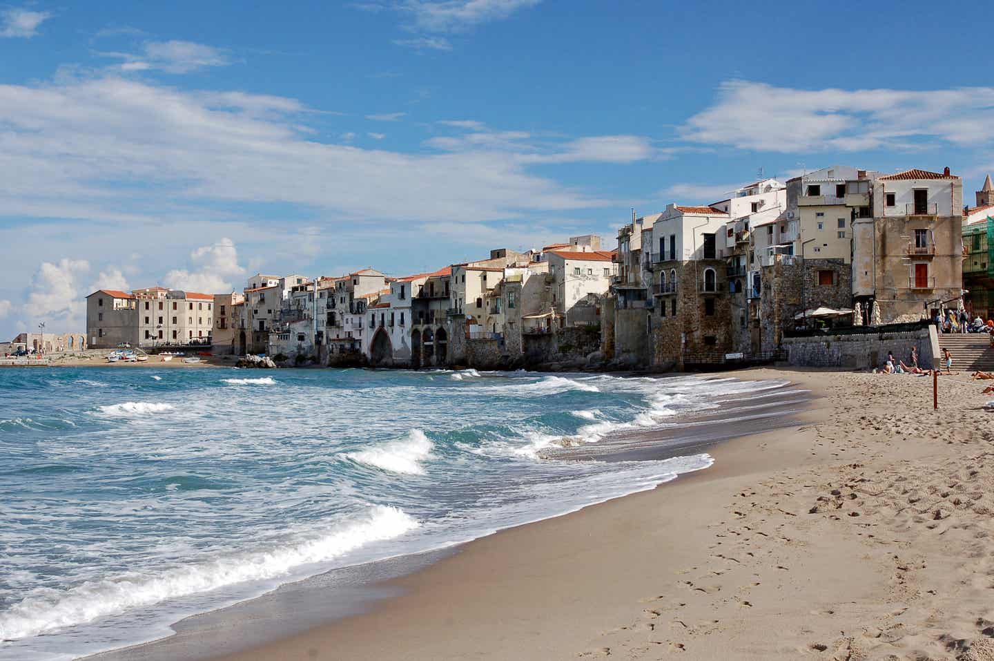 Cefalu Strand, Sizilien