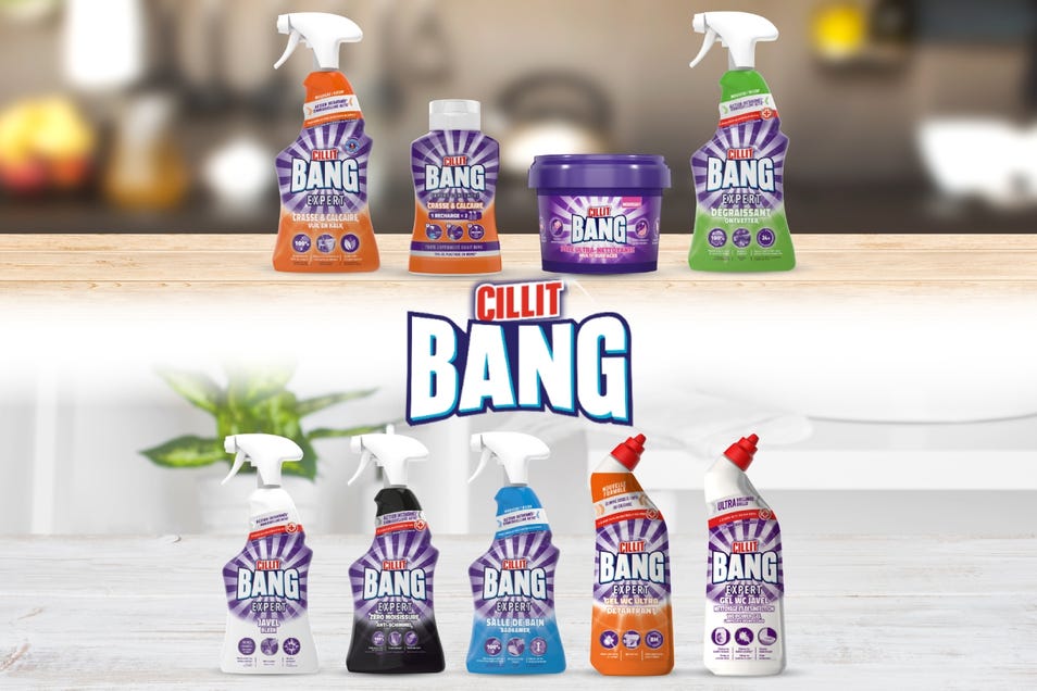 Tous les produits de la gamme Cillit Bang sont présentés : Gels WC javel et crasse et calcaire, pistolets : antibactérien, antimoisissure, dégraissant, crasse et calcaire, javel, salle de bain, naturel à l'acide citrique ainsi que la mousse nettoie sans frotter.
