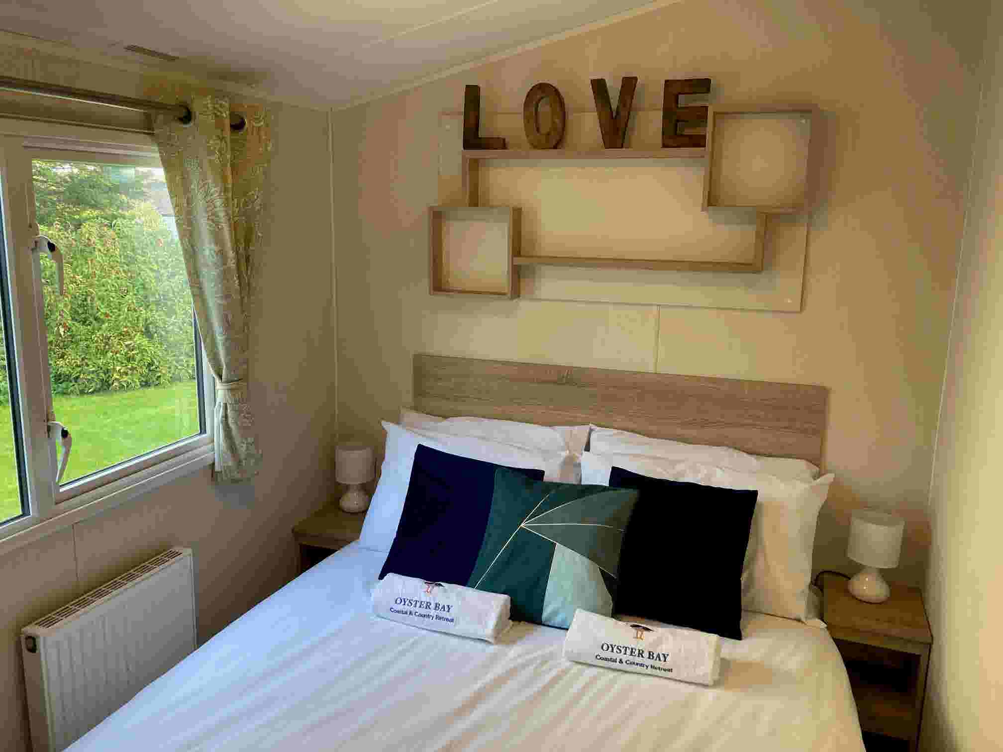 Willerby Lymington 2018 For Sale at Oyster Bay Holiday Park, Cornwall