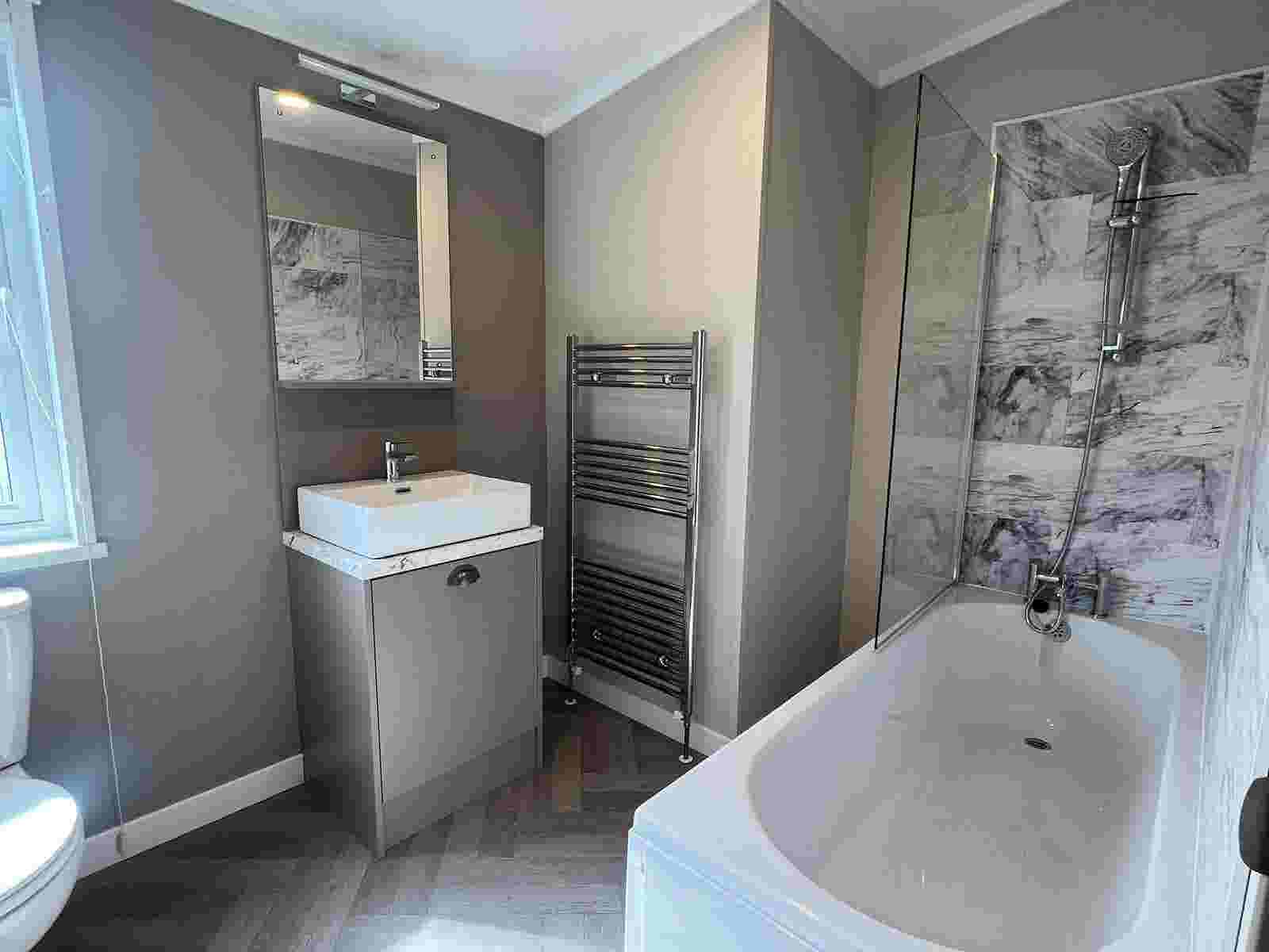 Contextual Image