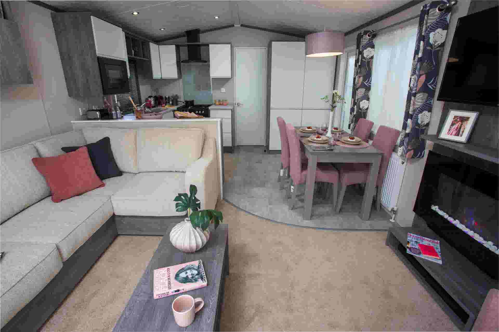 Contextual Image