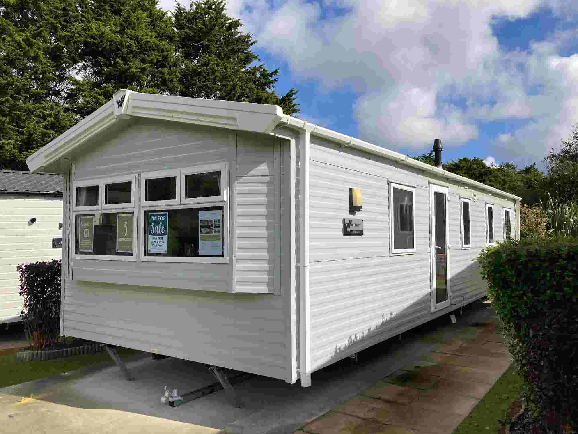 Willerby Lymington 2018 For Sale at Oyster Bay Holiday Park, Cornwall