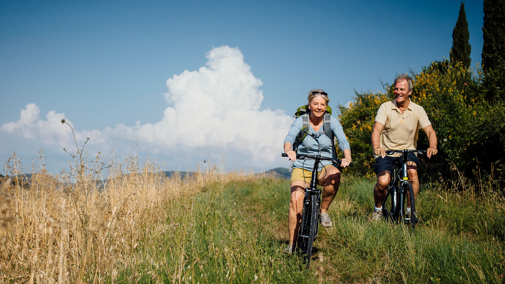 Couple cycling