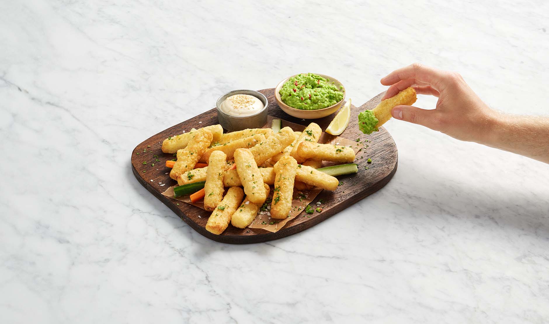 Fingerfood: Fish & Crisp Nuggets Ja Dippilautanen