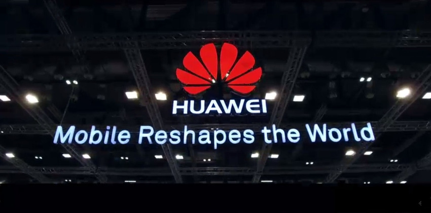 Huawei uses Davos to defend itself