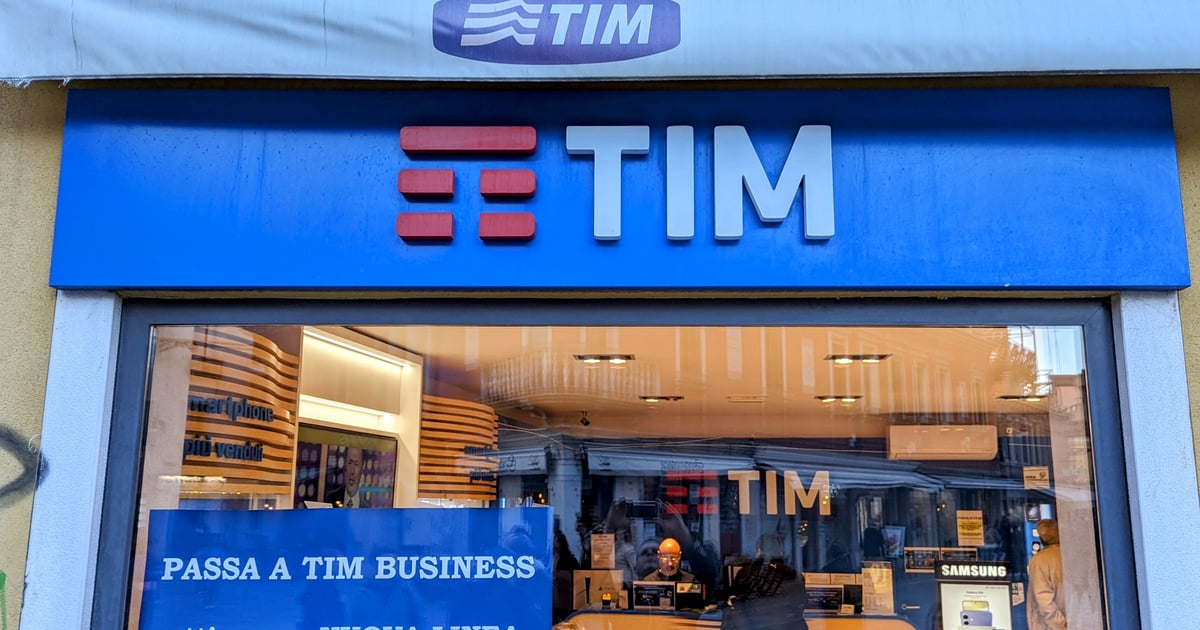 TIM heralds a new start as NetCo sale closes