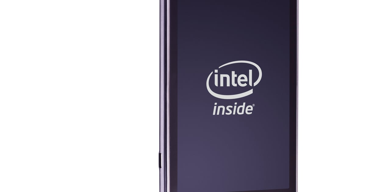 Intel heralds arrival to smartphone market at CES