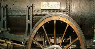 Smart cities and Rocket steam engine: on parallel tracks?