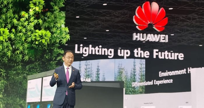 Huawei-Ryan-Ding-delivering-a-keynote-MWC-2021-1024x542.jpg