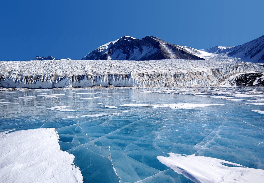 Antel brings mobile connectivity to Antarctica