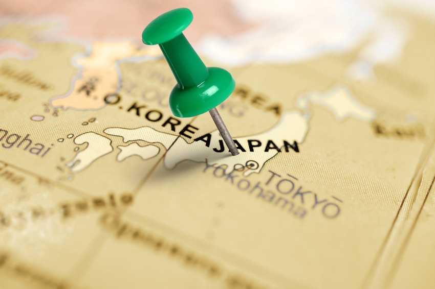 KDDI and Softbank join the network sharing craze as Rakuten risk rises