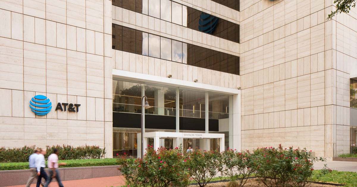 AT&T makes $1 billion worth of cost cuts for US government