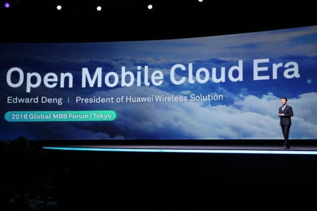 Huawei goes all-in on the cloud
