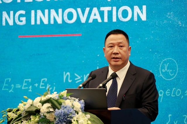 Huawei stresses how much it respects intellectual property