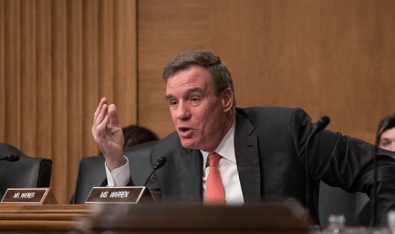 Senator floats new ideas for US regulation, criticizing inability to adapt