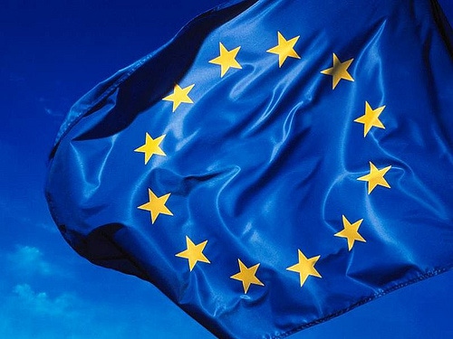 EU regulators expected to axe fixed call price caps