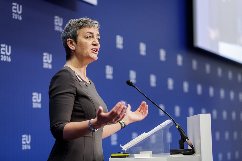 Europe cools internet monopoly rhetoric Europe cools internet monopoly rhetoric