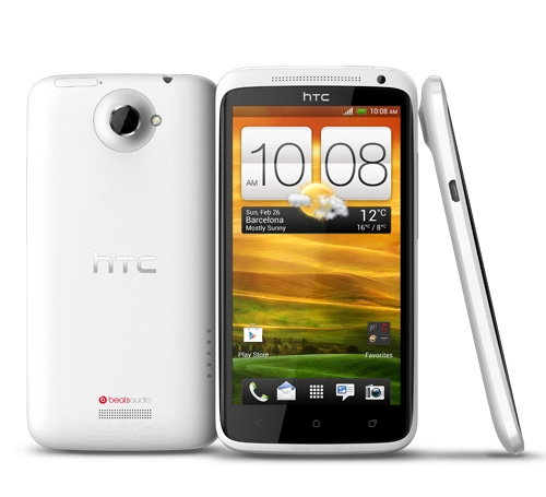HTC posts operating loss for 4Q13