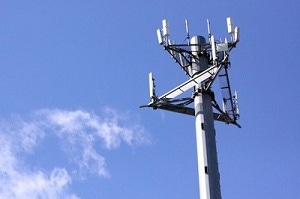 Ofcom puts 700MHz on the table for mobile broadband Ofcom puts 700MHz on the table for mobile broadband