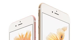 Apple tries to mitigate flat Q4 2015 numbers
