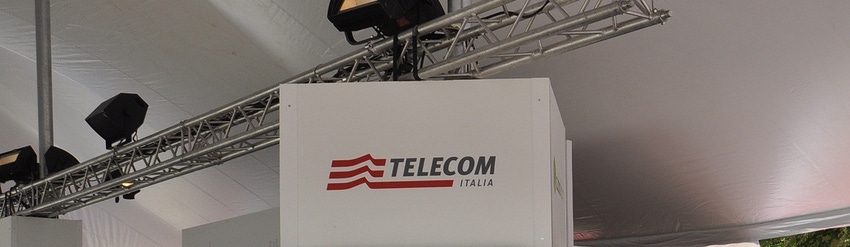 Telecom Italia set to buy out broadcasting division