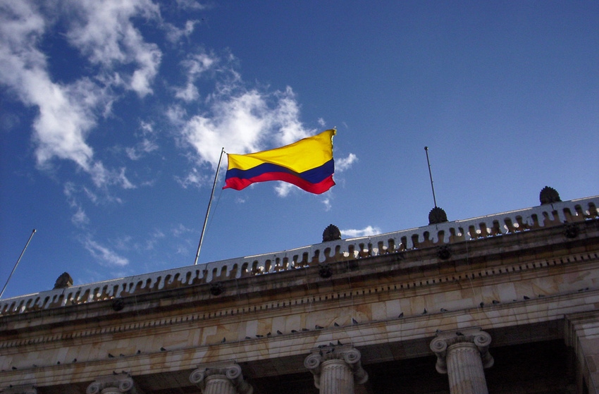 Colombian mobile payments venture targets 35% unbanked