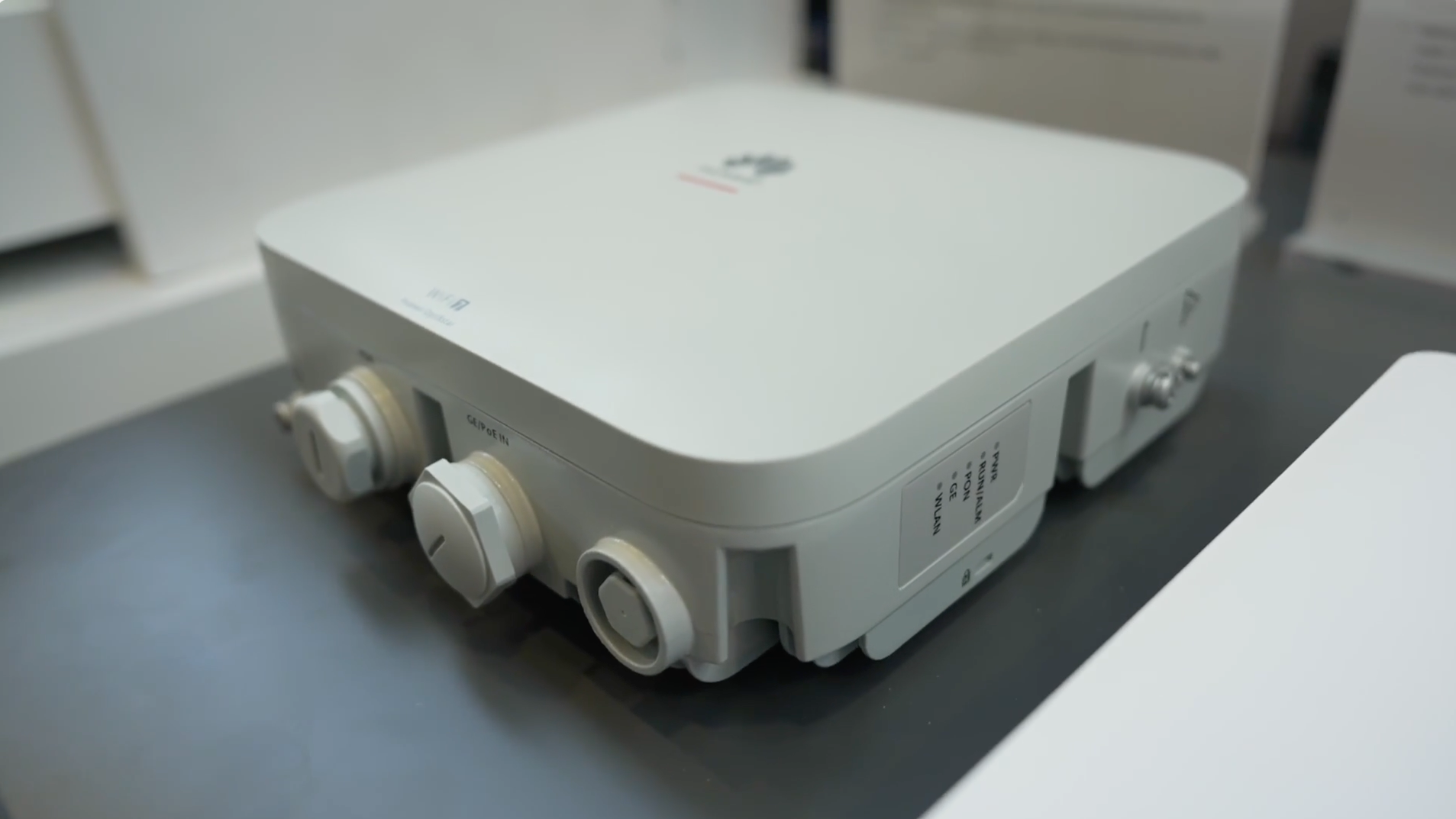 huawei commercial market thumb